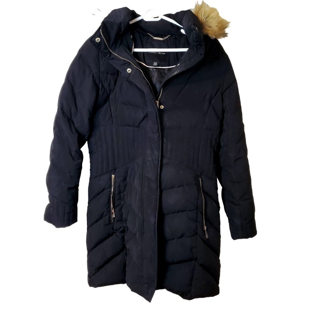 Women's Medium Ivanka Trump Coat With Removable Fur Hood
